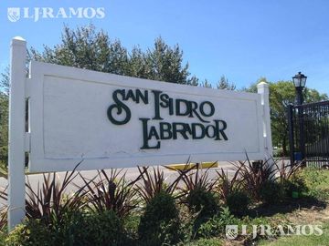 Terreno en venta en San Isidro Labrador
