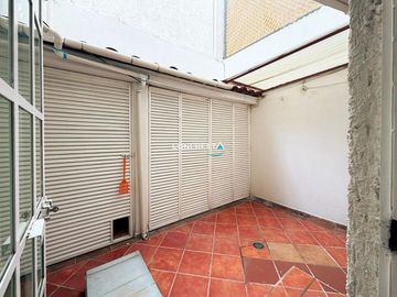 Casa en venta, muy bien ubicada cerca de Los Cubos