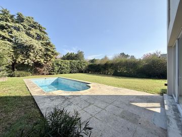 Casa en Alquiler en Barrio Cerrado El Portillo, Pilar