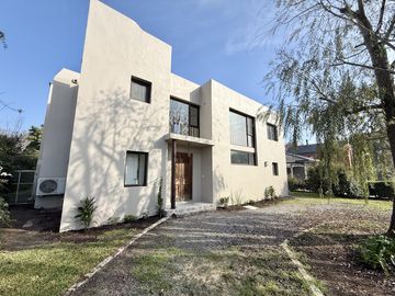 Casa en Alquiler en Barrio Cerrado El Portillo, Pilar