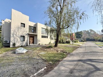 Casa en Alquiler en Barrio Cerrado El Portillo, Pilar