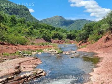 Venta de finca - Campo - Mixto - Arroyo - Bosques - 2700 Hectareas