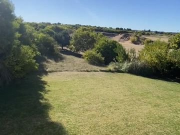 Casa en venta en golf 2, Cosata Esmeralda