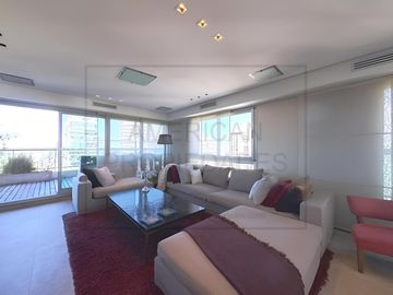 Venta Torre Penthouse Tríplex Vistas 360°, Terraza, Parrilla, 2 Cocheras, 3 dormitorios Belgrano
