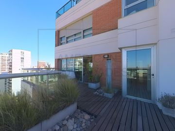 Venta Torre Penthouse Tríplex Vistas 360°, Terraza, Parrilla, 2 Cocheras, 3 dormitorios Belgrano