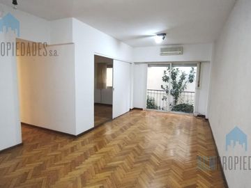 Departamento 3 ambientes amplio con baulera en Recoleta
