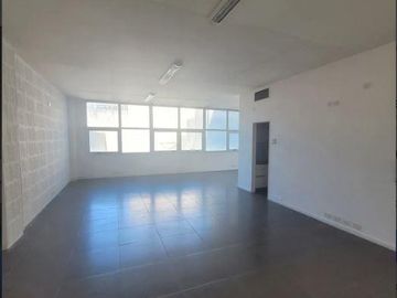 Oficina en Ramos Mejia Sur