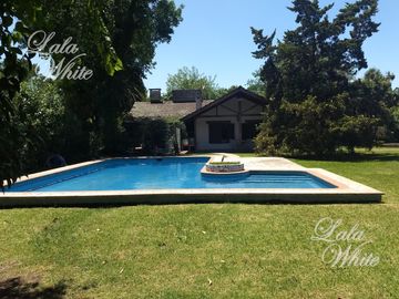 Casa con pileta en venta - El Rodal, Canning, Esteban Echeverría. APTO CRÉDITO