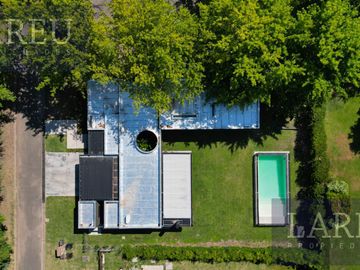 Casa en el Barrio Privado Villa Rosa, Pilar