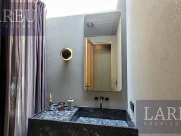 Casa en el Barrio Privado Villa Rosa, Pilar