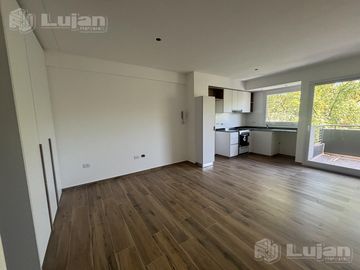 VENTA 4 AMB A ESTRENAR CON BAULERA , Liniers