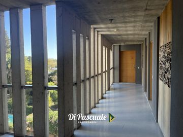 Alquiler Departamento 2 Ambientes con Balcon, Terraza Privada y Cochera - Moreno Norte