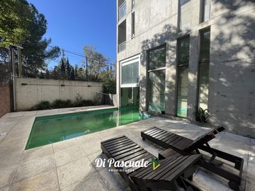 Alquiler Departamento 2 Ambientes con Balcon, Terraza Privada y Cochera - Moreno Norte