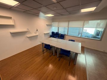 Oficina en alquiler en Olivos