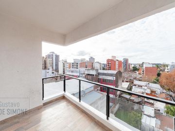 Venta Departamento 4 AMBIENTES DUPLEX Tigre Centro