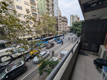 Excelente Monoambiente en Alquiler en Balvanera