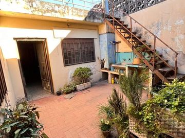 VENTA CASA CON POTENCIAL DE INVERSION - 3 DORM - VILLA AZALAIS
