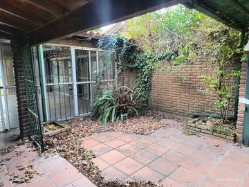 Casa en Venta en Francisco Alvarez - Moreno