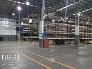 Venta Deposito  10.000 m2 cubiertos - Parque Industrial Pilar
