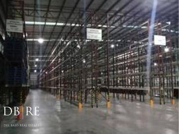 Venta Deposito  10.000 m2 cubiertos - Parque Industrial Pilar