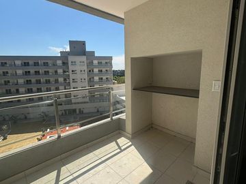 Departamento en  Alquiler en Canning Center