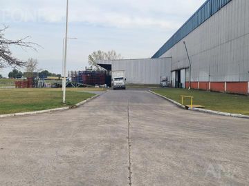 Nave Industrial - Alquiler - El Triángulo