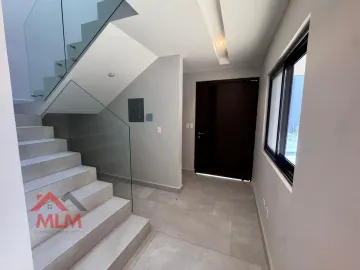 Casa en Venta en Altares, Carretera Nacional, Monterrey