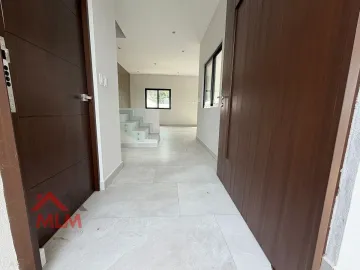 Casa en venta en Carretera Nacional Amani Terra
