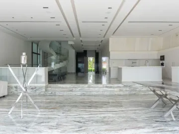 Casa con muelle en Isla Dorada