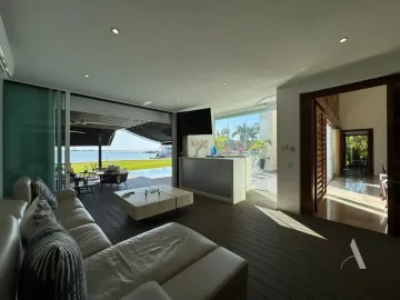 Isla Marina
