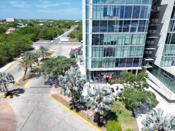 Corporativo Humana Workcenter oficinas Renta y Venta Playa del Carmen Plaza las Americas