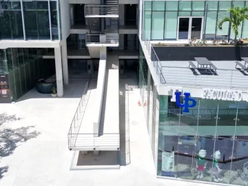 Corporativo Humana Workcenter oficinas Renta y Venta Playa del Carmen Plaza las Americas