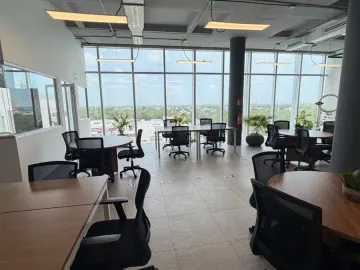 Renta oficinas corporativas Playa del Carmen Centro Piso 6 Humana Workcenter