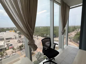 Renta oficinas corporativas Playa del Carmen Centro Piso 6 Humana Workcenter
