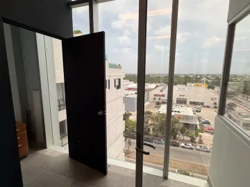 Renta oficinas corporativas Playa del Carmen Centro Piso 6 Humana Workcenter