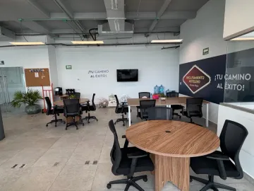 Renta oficinas corporativas Playa del Carmen Centro Piso 6 Humana Workcenter