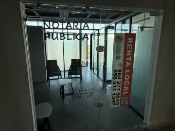 OFICINA VENTA O RENTA FRENTE PLAZA LAS AMERICAS EQUIPADA Y CON MUEBLES