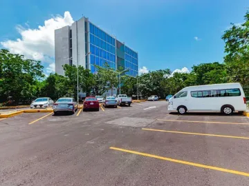 VENTA O RENTA PISO 5 EQUIPADAS Y ADECUADAS CORPORATIVO PLAYA DEL CARMEN