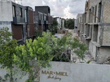 VENTA TOWNHOUSE DE LUJO TULUM ALDEA ZAMA MAR Y MIEL ENTREGA INMEDIATA