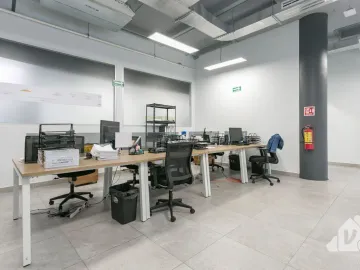 VENTA O RENTA PH PISO 6 ADECUADO  HUMANA WORKCENTER $655 M2  R $65,868 M2 V