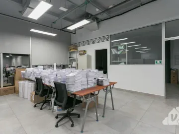 VENTA O RENTA PH PISO 6 ADECUADO  HUMANA WORKCENTER $655 M2  R $65,868 M2 V