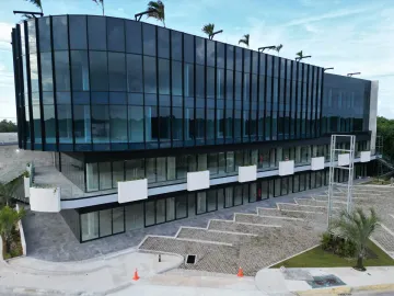 OFICINAS CONSULTORIOS Y LOCALES COMERCIALES MAGNNUS CENTER PLAYA DEL CARMEN