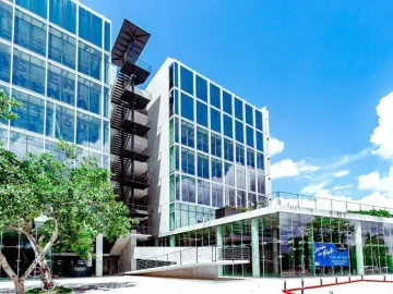 VENTA OFICINA HUMANA WORKCENTER FRENTE PLAZA AMERICAS PISO  5 PLAYA DEL CARMEN