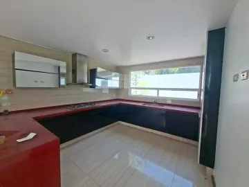 CASA EN VENTA EN LAS FUENTES