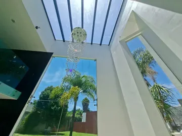 CASA EN VENTA EN LAS FUENTES