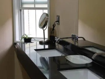 RESIDENCIA DE UNA SOLA PLANTA CON JARDÍN DE 800 M² | LA CONCEPCIÓN BUENAVISTA, ZAVALETA