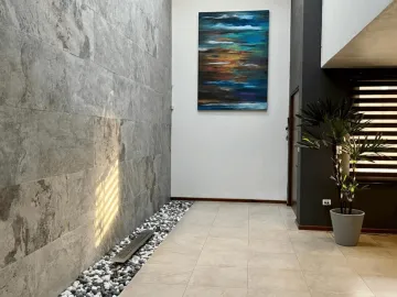 CASA EN LA MISION