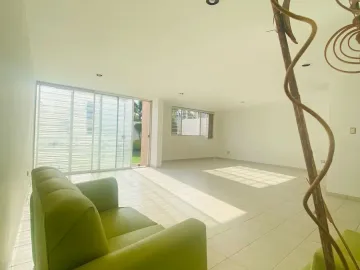 Venta de Casa en Santiago Momoxpan zona Colegio Humboldt