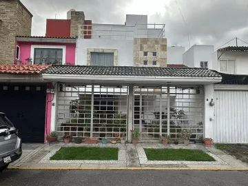 CASA EN VENTA BARRIO DE ARBOLEDAS, PUEBLA