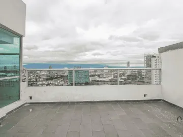 Penthouse de Lujo Torre La Cima